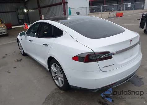2015 Tesla Model S 60/70/85 from USA, damaged, VIN 5YJSA1H11FFP75622